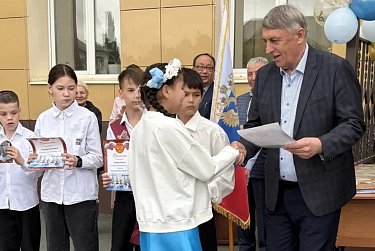 В Детском доме Орска отметили окончание учебного года